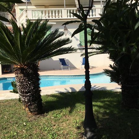 Villa Paradiso, Logement Avec Piscine, Nice Nord Bagian luar foto
